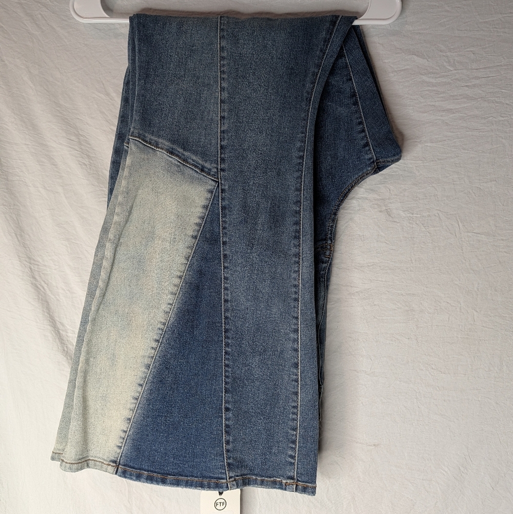 Stylish Blue Denim Jeans